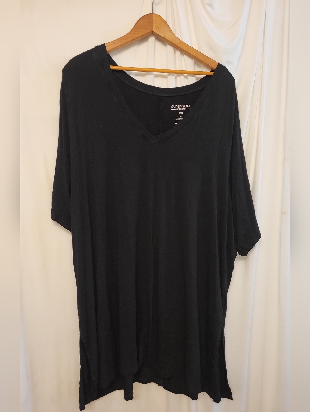 torrid Black V-Neck Tunic Top